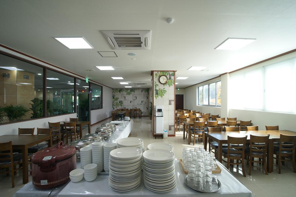 โรงแรมอควาบีช ซอกวีโพ ภายนอก รูปภาพ